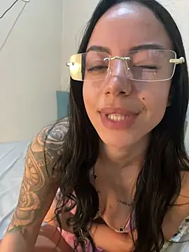 Snapshot of Elamesmamorena chatting on 27, 7, 2026 Elamesmamorena online show from 27, 7, 2026