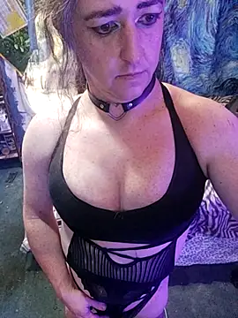 Snapshot of Boo-boo_kittyfux chatting on 3, 10, 2025 Boo-boo kittyfux online show from 3, 10, 2025