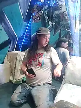 Boo-boo kittyfux online show from 17, 2, 2026