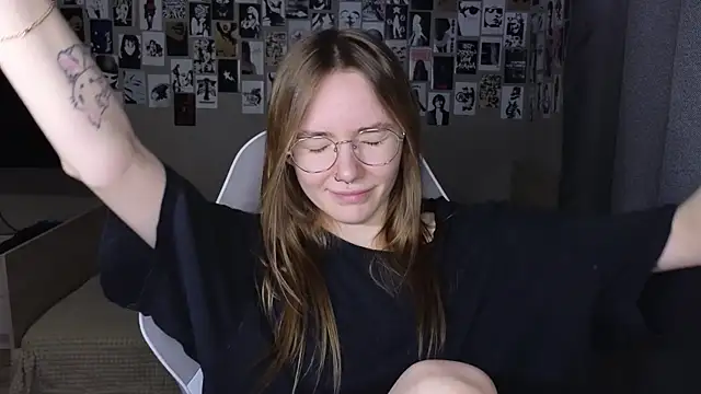 littlevildevil online show from 12, 5, 2026