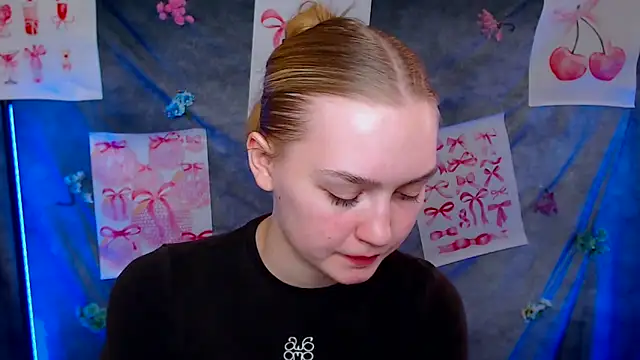 MademoiselleCl online show from 9, 3, 2026