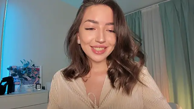 Oh My Dianee online show from 8, 10, 2025