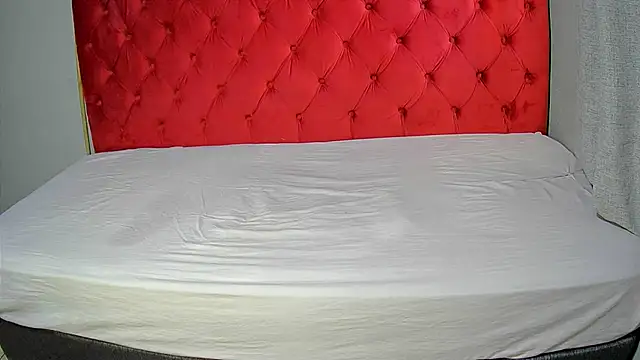 teressax online show from 25, 2, 2025