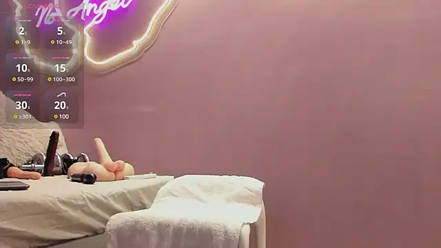 Ninna monroe  online show from 13, 12, 2024