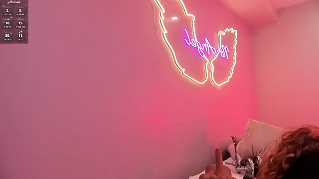 Snapshot of Ninna_monroe_ chatting on 7, 10, 2025 Ninna monroe  online show from 7, 10, 2025