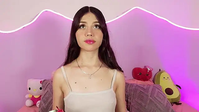 Snapshot of CheryelFox chatting on 17, 2, 2026 CheryelFox online show from 17, 2, 2026