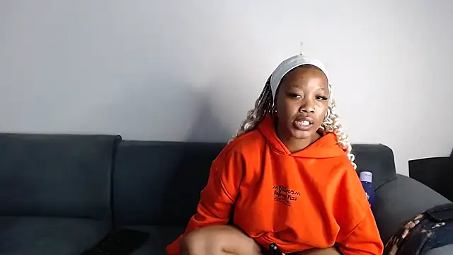 Snapshot of SZA_Doja chatting on 21, 3, 2026 SZA Doja online show from 21, 3, 2026