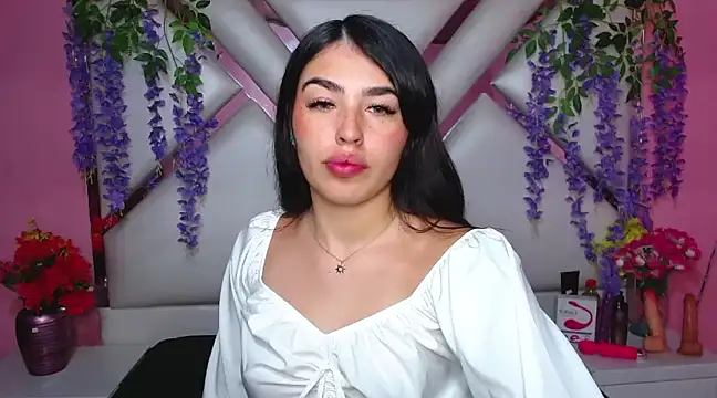 Snapshot of Mia_Charlothe chatting on 11, 1, 2025 Mia Charlothe online show from 11, 1, 2025
