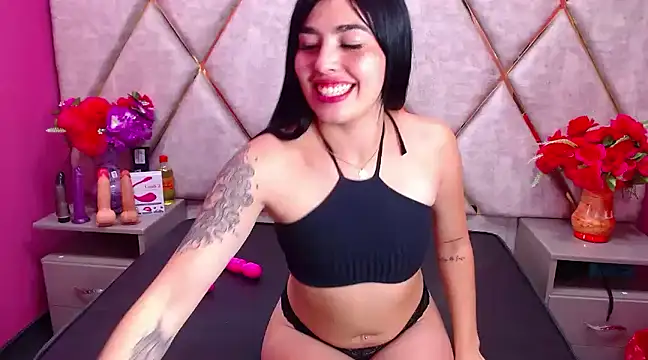 Snapshot of Mia_Charlothe chatting on 19, 2, 2025 Mia Charlothe online show from 19, 2, 2025