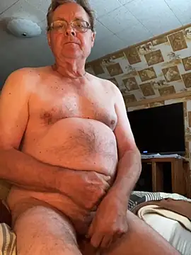 Snapshot of Tonybaloney1972 chatting on 6, 10, 2025 Tonybaloney1972 online show from 6, 10, 2025