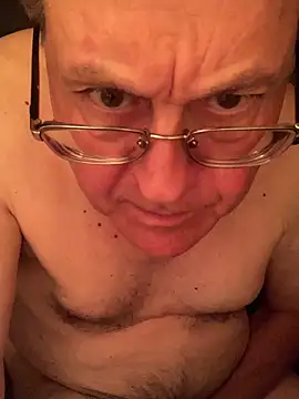 Snapshot of Tonybaloney1972 chatting on 8, 10, 2025 Tonybaloney1972 online show from 8, 10, 2025