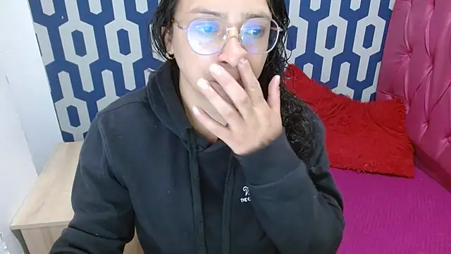 sarax ximena online show from 10, 11, 2025