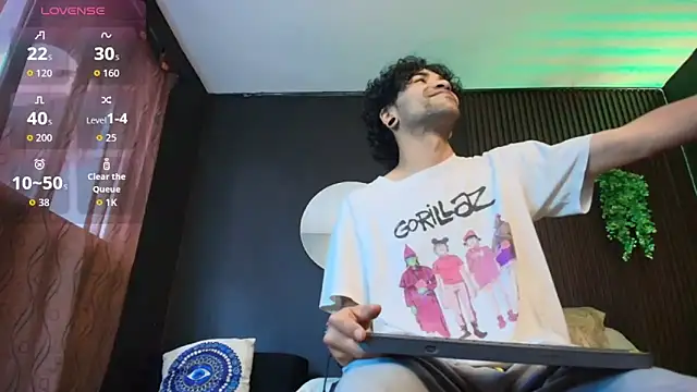 Aaron Jassell1 online show from 15, 9, 2025