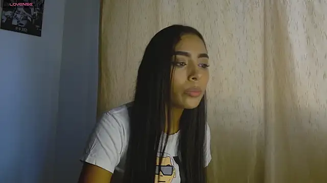 AntonellaAndNoah online show from 4, 12, 2024