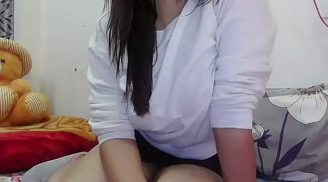 ANANYA-TIWARI online show from 12, 1, 2025