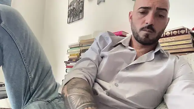 alessandromori91 online show from 12, 5, 2026
