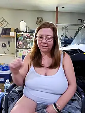 MsShelby40 online show from 17, 12, 2024