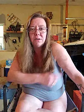 Snapshot of MsShelby40 chatting on 12, 6, 2026 MsShelby40 online show from 12, 6, 2026