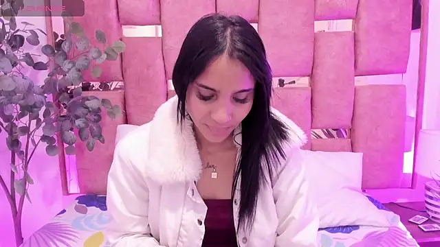 Snapshot of sophie_pariss chatting on 20, 3, 2026 sophie pariss online show from 20, 3, 2026