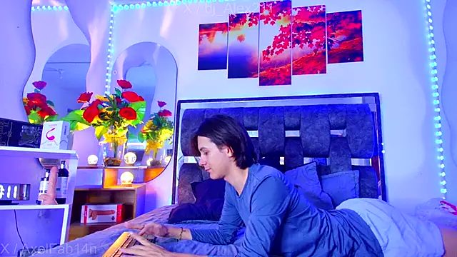 Alex and Fabian online show from 13, 10, 2025