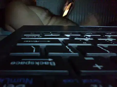 Snapshot of FROL83 chatting on 17, 6, 2026 FROL83 online show from 17, 6, 2026