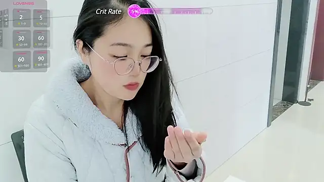 Snapshot of luoxuwen chatting on 24, 12, 2024 luoxuwen online show from 24, 12, 2024