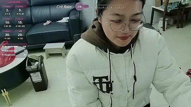 Snapshot of luoxuwen chatting on 13, 2, 2025 luoxuwen online show from 13, 2, 2025