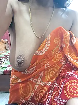 Snapshot of priya_sharma02 chatting on 19, 2, 2025 priya sharma02 online show from 19, 2, 2025