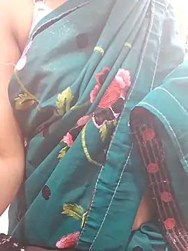 Snapshot of priya_sharma02 chatting on 10, 3, 2025 priya sharma02 online show from 10, 3, 2025