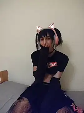 Snapshot of egirl711 chatting on 13, 12, 2025 egirl711 online show from 13, 12, 2025