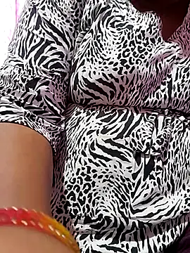 Snapshot of NepaliHotty chatting on 18, 9, 2025 NepaliHotty online show from 18, 9, 2025