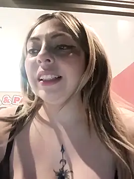 madelaine- online show from 18, 12, 2025