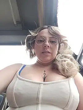 madelaine- online show from 25, 2, 2026