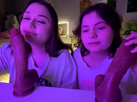 DaisyBooom online show from 3, 12, 2025