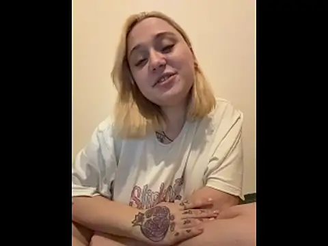 DaisyBooom online show from 1, 3, 2026