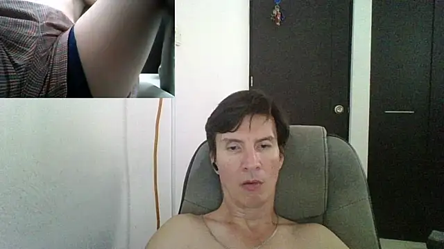Snapshot of fieryloves chatting on 16, 12, 2024 fieryloves online show from 16, 12, 2024