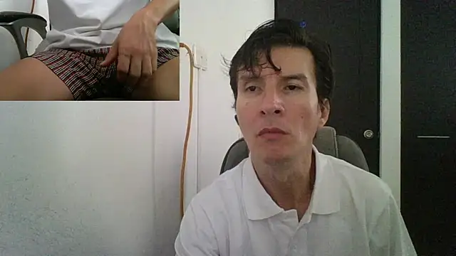 Snapshot of fieryloves chatting on 17, 12, 2024 fieryloves online show from 17, 12, 2024