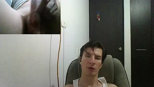 Snapshot of fieryloves chatting on 18, 12, 2024 fieryloves online show from 18, 12, 2024