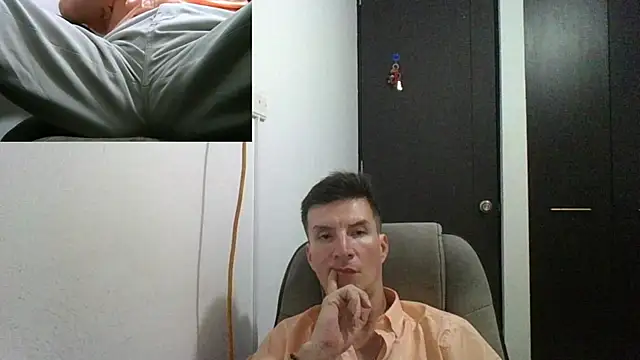 Snapshot of fieryloves chatting on 20, 12, 2024 fieryloves online show from 20, 12, 2024