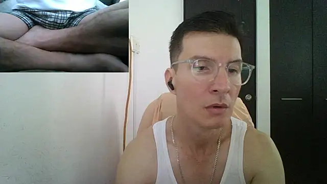 Snapshot of fieryloves chatting on 22, 12, 2024 fieryloves online show from 22, 12, 2024