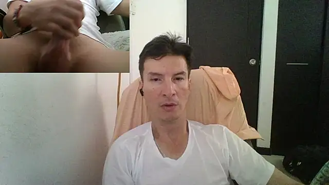 Snapshot of fieryloves chatting on 1, 1, 2025 fieryloves online show from 1, 1, 2025