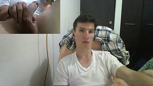 Snapshot of fieryloves chatting on 12, 1, 2025 fieryloves online show from 12, 1, 2025