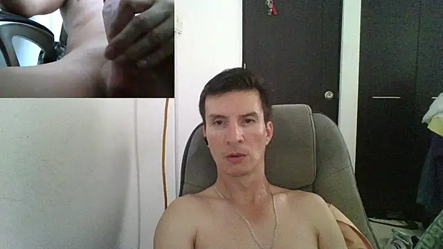 Snapshot of fieryloves chatting on 21, 1, 2025 fieryloves online show from 21, 1, 2025