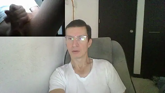 Snapshot of fieryloves chatting on 10, 2, 2025 fieryloves online show from 10, 2, 2025