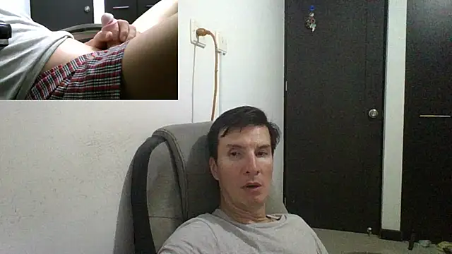 Snapshot of fieryloves chatting on 21, 3, 2025 fieryloves online show from 21, 3, 2025