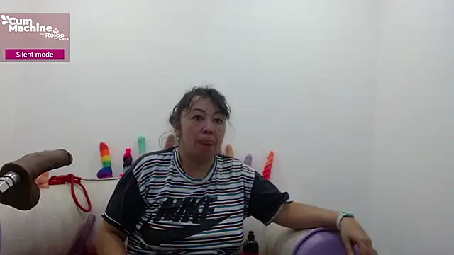 Snapshot of Drool_Sucker chatting on 21, 12, 2025 Drool Sucker online show from 21, 12, 2025