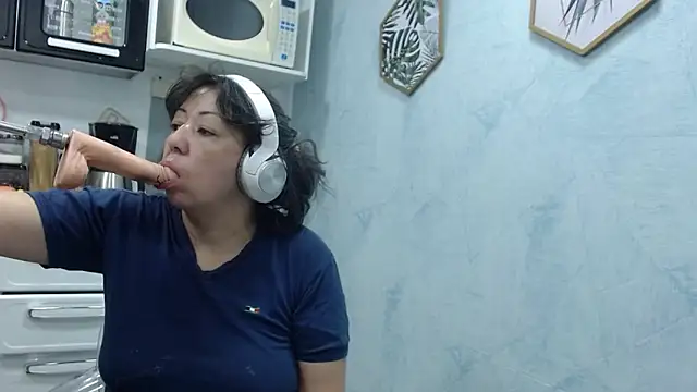 Drool Sucker online show from 4, 5, 2026