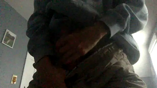 Snapshot of KittingGrappler chatting on 12, 11, 2025 KittingGrappler online show from 12, 11, 2025