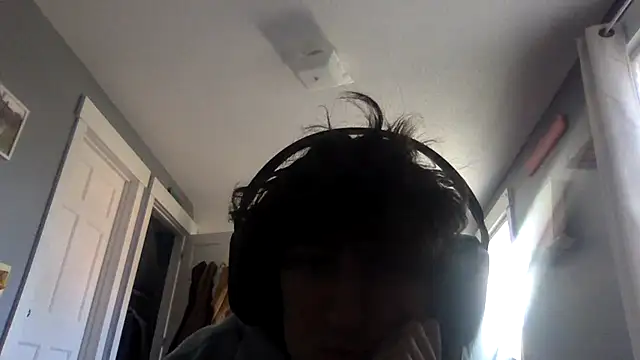 Snapshot of KittingGrappler chatting on 18, 11, 2025 KittingGrappler online show from 18, 11, 2025