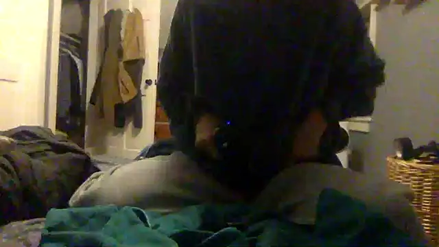 Snapshot of KittingGrappler chatting on 22, 11, 2025 KittingGrappler online show from 22, 11, 2025